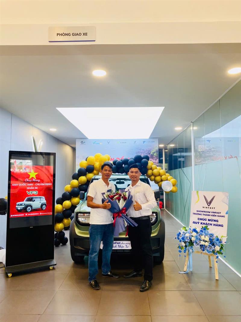 Giao xe cho Quý khách hàng